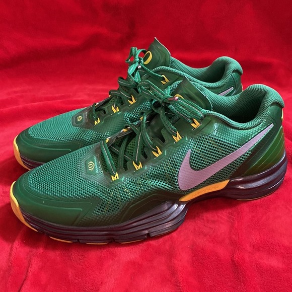Nike Lunar TR1 Oregon Ducks Sneakers in Apple Green